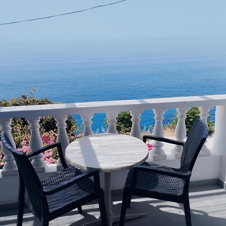 Marisini Sea View Aparthotel Batsíon Exterior photo